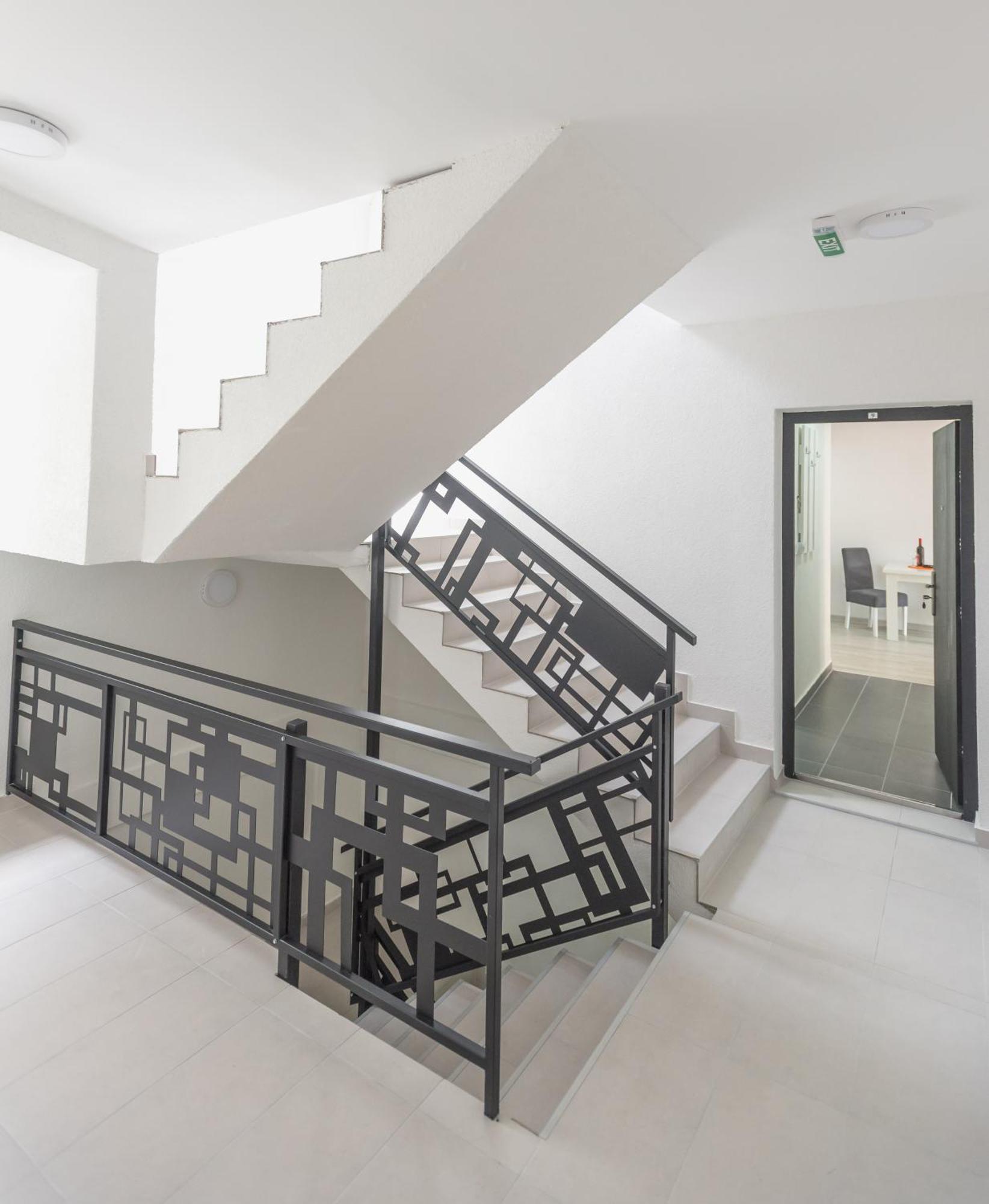 Apartmani Centar ロズニツァ 部屋 写真